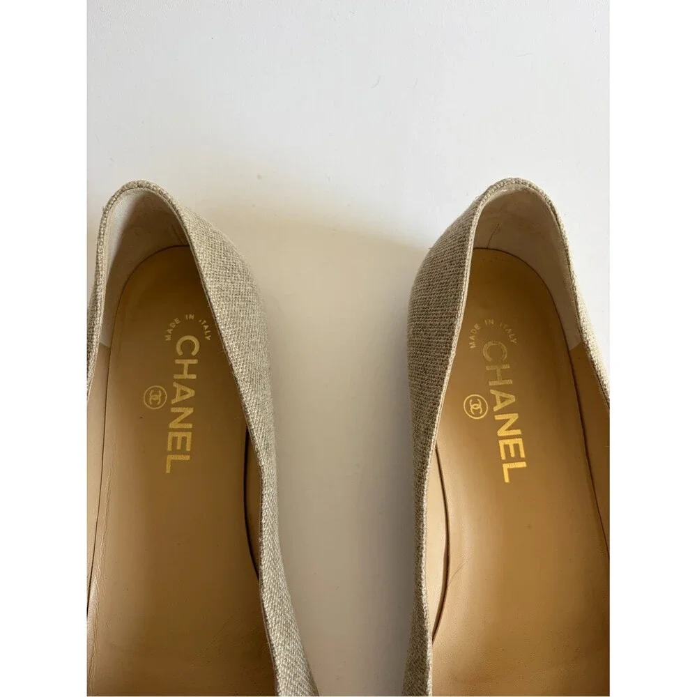 Chanel Tweed Beige and White Camellia Pointed Toe Flats - Picture 5 of 10